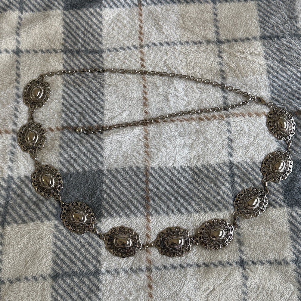 Silver Floral belt